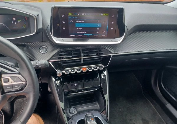 Peugeot 2008 cena 87900 przebieg: 25000, rok produkcji 2020 z Uniejów małe 106
